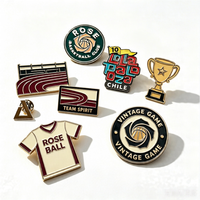 Badges en métal découpés personnalisés avec logo sur mesure, mignons, en émail et plaqués or, vente en gros