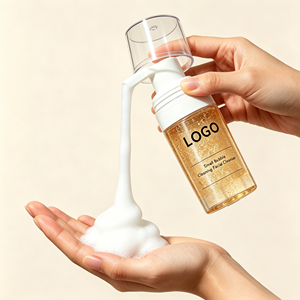 Nettoyant Visage Hydratant OEM aux Particules d'Or, à l'Extrait de Feuille d'Olea Europaea et de Cactus, et aux Multi-Acides Aminés - Product Image 1