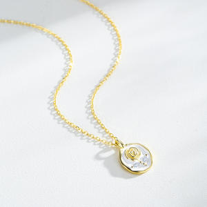 Collier pendentif en argent sterling S925 à thème jardin, émail blanc, rose dorée, un cadeau pour les anniversaires des femmes - Product Image 4