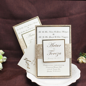 Cartes d'invitation de mariage personnalisées de luxe avec enveloppe scintillante dorée, bande de ventre et cartes RSVP - Product Image 5