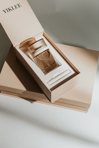 Caja <span class=keywords><strong>de</strong></span> perfume con logotipo personalizado <span class=keywords><strong>de</strong></span> lujo Caja <span class=keywords><strong>de</strong></span> papel <span class=keywords><strong>de</strong></span> aceite esencial Caja plegable con imán - Product Image 5