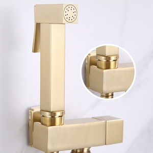 Современный черный распылитель для биде - Product Image 3