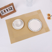 Vente en gros de tapis de table et sous-verres tissés antidérapants résistants aux hautes températures, écologiques et réutilisables en plastique HIXIN, 45x30cm