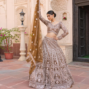 Nouveau filet brodé exclusif Lehenga Choli avec feuilles de paillettes et diamants blancs pour les demoiselles d'honneur Wedding Wear - Product Image 1