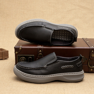 Mocasines de Cuero Genuino para Hombre, Punta Redonda, Sin Cordones, Cómodos, Zapatos de Otoño con Suela de Goma - Product Image 2