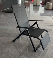 Chaise longue pliable moderne avec cadre en acier inoxydable, design nouveau, hauteur réglable, imperméable, avec coussin