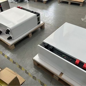 Sistema de Almacenamiento de Energía Doméstico Xiongjian, Batería de Litio Apilable de 30kWh, 51.2V, 600Ah/900Ah/1000Ah, IP65, CAN - Product Image 3