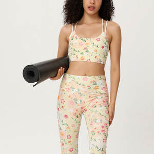 Ropa de yoga personalizada para mujer, ropa deportiva personalizada para gimnasio, conjunto de fitness, ropa deportiva para gimnasio, mallas, ropa de yoga para mujer - Product Image 2