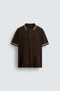 <span class=keywords><strong>Polo</strong></span> <span class=keywords><strong>a</strong></span> contrasto in maglia <span class=keywords><strong>a</strong></span> <span class=keywords><strong>coste</strong></span>-l'esclusiva Texture <span class=keywords><strong>a</strong></span> <span class=keywords><strong>coste</strong></span> e strisce bianche <span class=keywords><strong>a</strong></span> contrasto <span class=keywords><strong>Polo</strong></span> retrò marrone scuro - Product Image 5