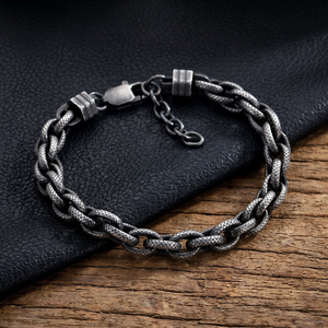 Pulsera de Cuerda Tejida Desgastada de Moda Urbana, Acero Inoxidable Negro Antiguo con Superficie Texturizada Retro, Ajustable - Product Image 4
