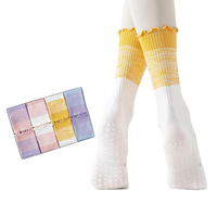 Chaussettes de yoga antidérapantes personnalisées pour femmes avec couleur dégradée et logo personnalisé
