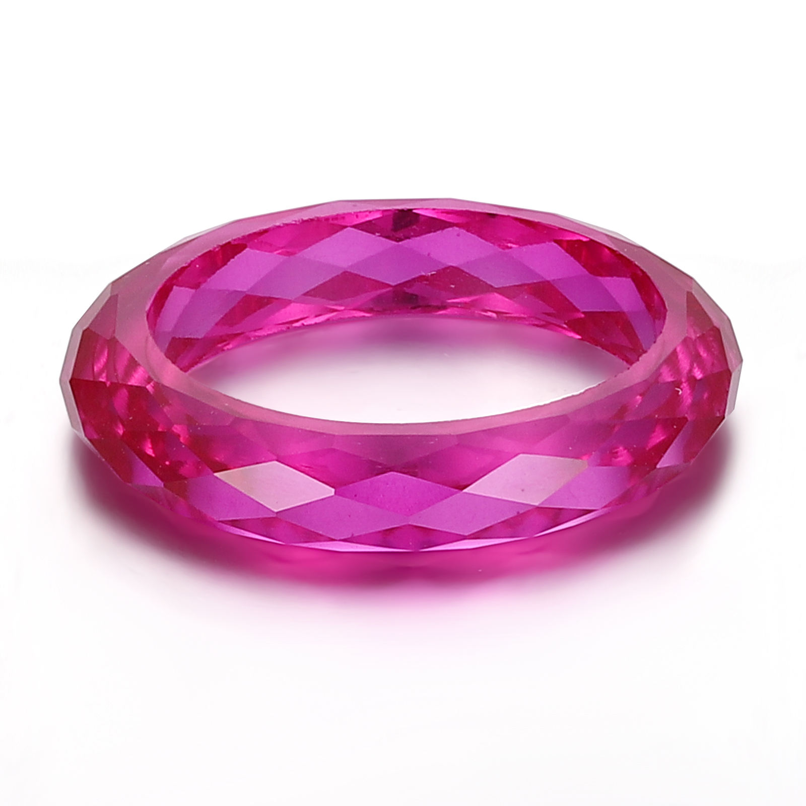 anillo de piedra preciosa rosa cultivada en laboratorio