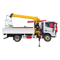 Boom à 4 sections Boom droite télescopique hydraulique Chassis Dongfeng Grue pour camion de 4 tonnes