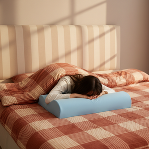 Almohada Ergonómica de Espuma Viscoelástica de Doble Zona de Alta Calidad YUE RISE, Soporte Cervical Doble, Mejora la Postura al Dormir - Product Image 1