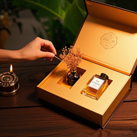 Boîte cadeau de luxe en forme de livre avec logo personnalisé, emballage en papier écologique pour huile aromatique, parfum, emballage pour parfum d'ambiance avec insert