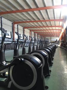 LZX-T15 <span class=keywords><strong>professionnel</strong></span> équipement de fitness commercial gym machine <span class=keywords><strong>elliptique</strong></span> cross trainer à vendre - Product Image 5