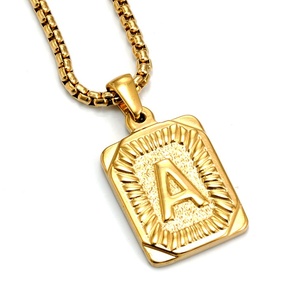 Collar con Colgante de Letra Inglesa de Acero Inoxidable 18K de Moda, Cadena de Eslabones Chapada en Oro, Regalo Unisex para Aniversarios y Ocasiones Especiales - Product Image 6