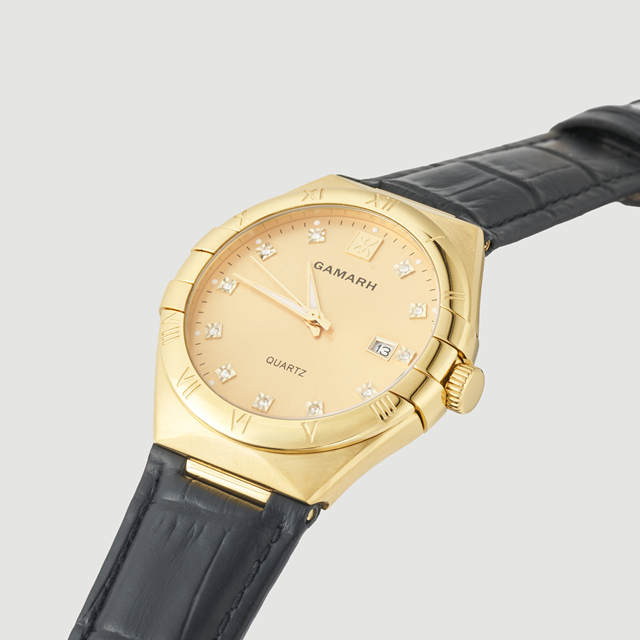Diamond Hour Markers Gold Watch Series Quartz Wristwatch with Date Display Gold Hands Roman Numeral Dial Fashion Accessories