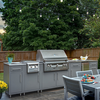 Meubles de cuisine extérieurs modulaires modernes de luxe en acier SUS304, étanches IPX4, avec barbecue, évier et rangement réfrigérateur