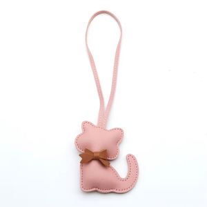 Nouveau porte-clés chat en cuir PU, joli breloque de sac chaton, pendentif animal de dessin animé, cadeau tendance pour filles et femmes, adorable pendentif chaton - Product Image 5