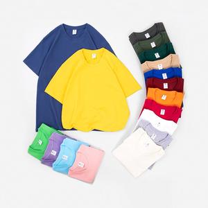 T-shirt Homme Oversize Uni de Haute Qualité en Coton Lourd, Personnalisable par Impression et Broderie - Product Image 3