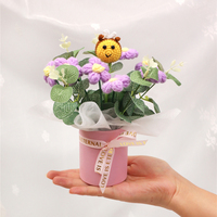 Bouquet au crochet de marguerites artificielles et abeille, avec emballage cadeau pour la Saint-Valentin et les anniversaires, pour fille, épouse, maman
