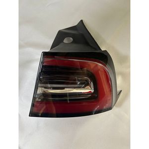 ไฟท้ายภายนอกรถยนต์เทสล่า รุ่น 3 และ Y รหัส 1502086-00-D 1502087-00 แบบ LED - Product Image 2