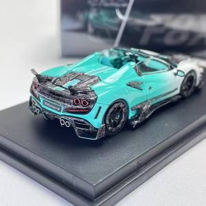 Modèle de voiture miniature personnalisé D.BoModel & DCM Collaboration F8xx Spider MANSORY 1:64 pour la décoration de la maison - Product Image 3