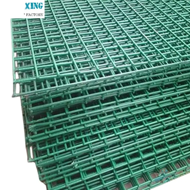 BWG12- BWG24 Low price pvc coated cattle welded iron wire mesh panel /chicken pen / fly pen