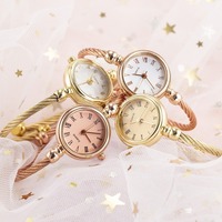 Montre Femme Pas Chère Mode Montres Filles Bijoux Or Cadeaux Montres Femme Vente en Gros Montres-bracelets Reloj De Mujer Montres Pour Femmes