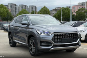 Autos Usados BYD Gasolina Song PLUS Modelo 2020 1.5T Auto Flagship PLUS <span class=keywords><strong>de</strong></span> <span class=keywords><strong>Segunda</strong></span> <span class=keywords><strong>Mano</strong></span> Coche Usado Vehículos Motorizados Usados - Product Image 3