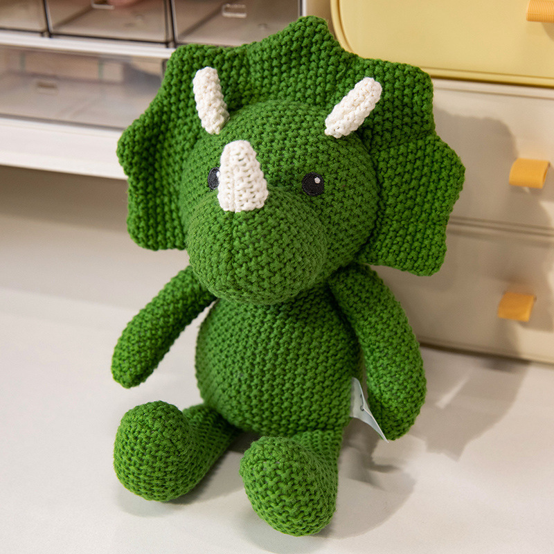 Hanging Triceratops (25 cm)