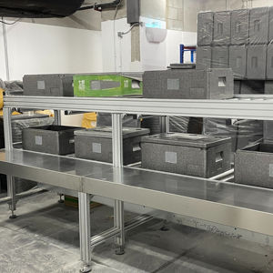 Flexibele Industriële Transportband, Gebruikt Voor Efficiënt Materiaaltransport In Dagelijkse Activiteiten En Uitstekende Kwaliteitscontrole - Product Image 1