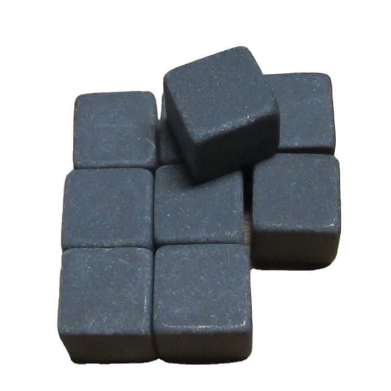 Черный и белый гранитный камень для виски