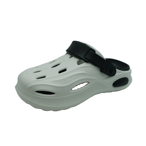 Sabots de jardin HEVA personnalisés pour hommes en EVA, respirants, antidérapants, mules à bout fermé, semelle en caoutchouc, légers, sandales sportives printemps/été - Product Image 2