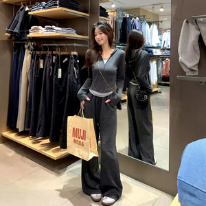 Conjunto de Dos Piezas de Punto para Mujer, Cuello Redondo, Manga Larga, Pantalones Largos, Color Sólido, Estilo Casual, para Otoño, Corte Regular - Product Image 1