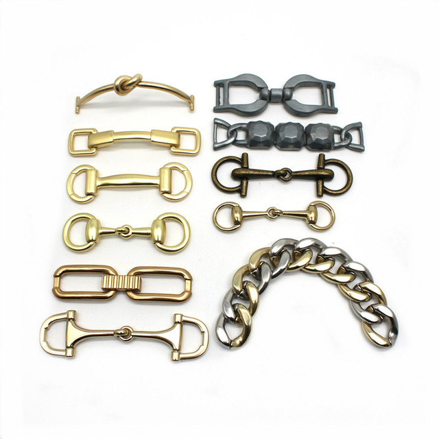 Factory Wholesale Zinc Alloy Gold Plated Horsebit Shoe Buckle Ornament Multi-style Metal for Women Footwear Accessories