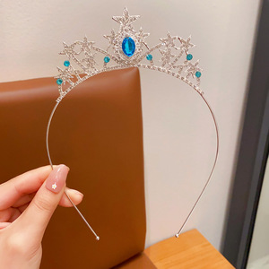 BELLE WORLD Tiaras y <span class=keywords><strong>Coronas</strong></span> para Niñas y Mujeres, Tiara <span class=keywords><strong>de</strong></span> Princesa Plateada, <span class=keywords><strong>Coronas</strong></span> al por Mayor, <span class=keywords><strong>Coronas</strong></span> <span class=keywords><strong>de</strong></span> <span class=keywords><strong>Rapunzel</strong></span> para Cumpleaños - Product Image 5