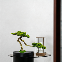 Kleiner grüner künstlicher Bonsai-Kiefernbaum mit Töpfen, künstlicher Bonsai-Baum für Innenräume, Büros und Außenterrassen, Patio-Dekoration.