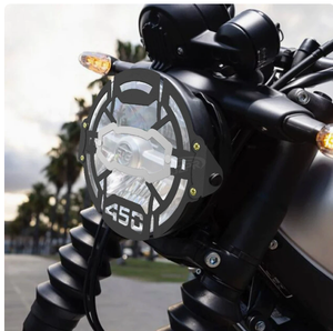 Griglia Protettiva per Faro Anteriore in Lega di Alluminio per <span class=keywords><strong>Royal</strong></span> <span class=keywords><strong>Enfield</strong></span> Himalayan 450 e Guerrilla 450 - Product Image 2