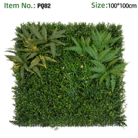 Panneaux muraux végétaux artificiels 100x100cm en gros, feuillage de fougère tropicale, plante verticale pour projets d'aménagement paysager hôtelier