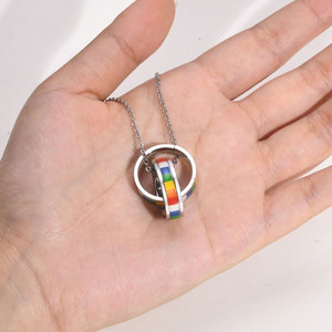 Joyería LGBT, joyería de arcoíris del Orgullo Gay, collar de lesbianas Gay, colgante de arcoíris de doble anillo, collares de arcoíris de acero inoxidable 316L - Product Image 2