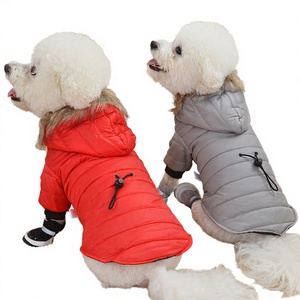 Venta al por Mayor de Ropa de Invierno para Mascotas, Abrigos Cálidos y Gruesos para Perros Medianos, Diseño Moderno y de Lujo - Product Image 2