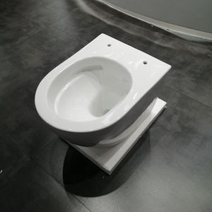 Ceramic Sanitary Ware <strong>WC</strong> <strong>Hanging</strong> Mount Water Closet Rimless Floating Ceramic Wall-Hung Toilet with P-Trap Drainage for Hotels