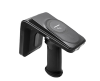 Lecteur RFID portable UHF longue portée R7 WIFI BLE 5.0 avec écran 6 pouces, étanchéité IP65, 1300 tags/s, module Impinj E710 en stock