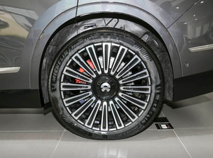 SUV Eléctrico de Lujo de Primera Categoría NIO ES, Vehículo Ejecutivo de Ocho Plazas con Tecnología Inteligente - Product Image 6