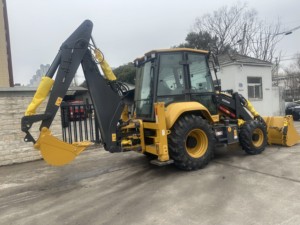 Chargeuse-pelleteuse XC870HK de haute qualité de Chine, 4x4, avec godet 4-en-1 et plancheuse, à vendre - Product Image 4
