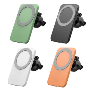 Prodotti di tendenza 2025 nuovi arrivi 15w supporto magnetico per telefono per <span class=keywords><strong>auto</strong></span> supporto caricabatterie Wireless per <span class=keywords><strong>iphone</strong></span> 16 Pro Max caricabatterie per <span class=keywords><strong>auto</strong></span>