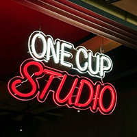 Enseigne au néon personnalisée avec logo pour bar, café, salon, décoration murale, support acrylique, enseigne lumineuse LED, enseigne au néon personnalisée