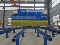 Petite Machine Anhui Yawei 80Ton 2500mm CNC Cintreuse de panneaux CNC Machine à cintrer les tôles de haute qualité avec prix d'usine
